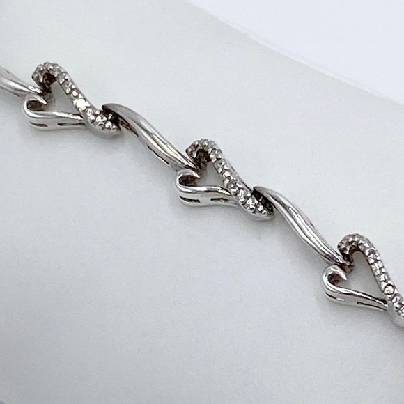 Vintage Heng Ngai Sterling Silver Genuine Diamonds Hearts Link Bracelet - Picture 2 of 10